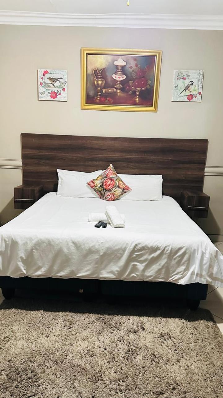 Sunrise Boutique Hotel Witbank Eksteriør billede