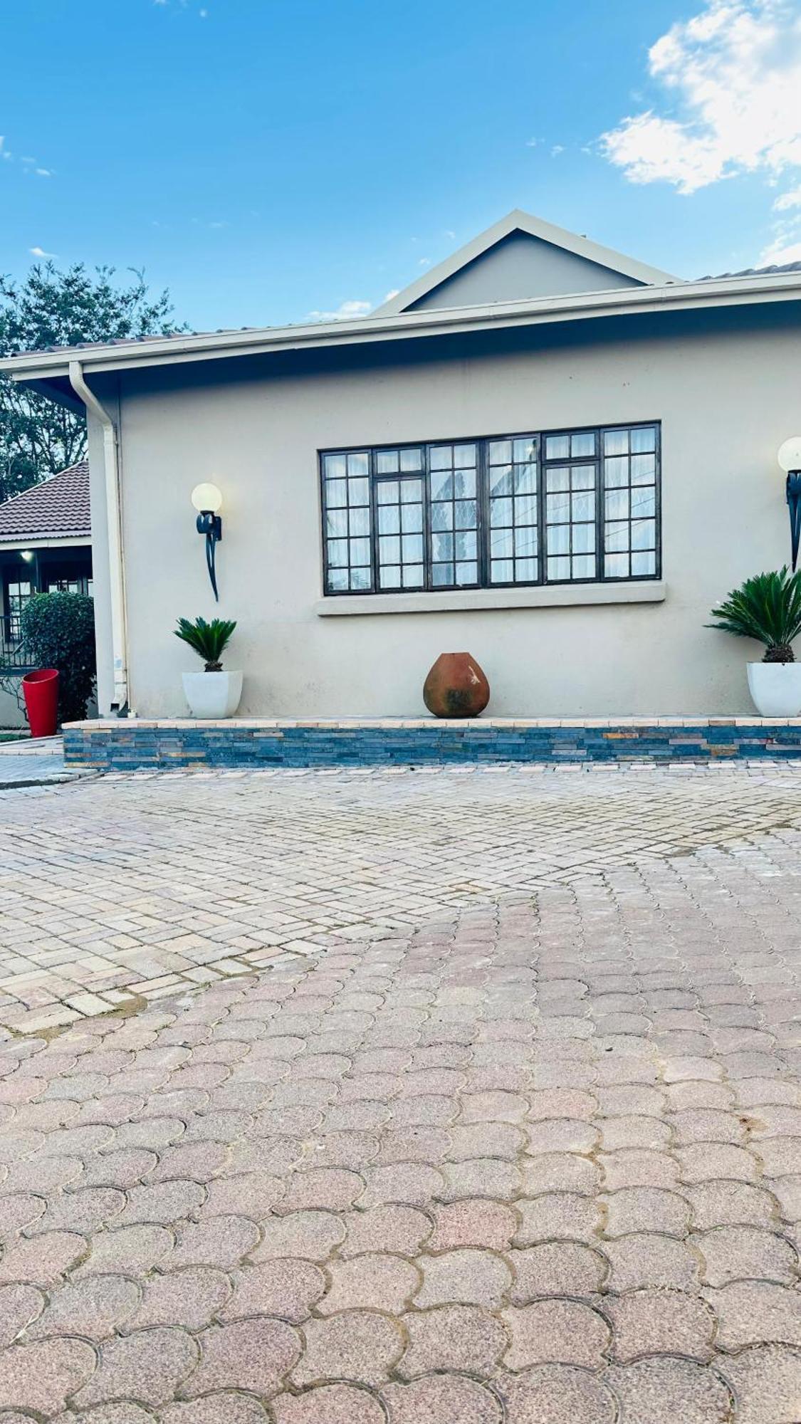 Sunrise Boutique Hotel Witbank Eksteriør billede